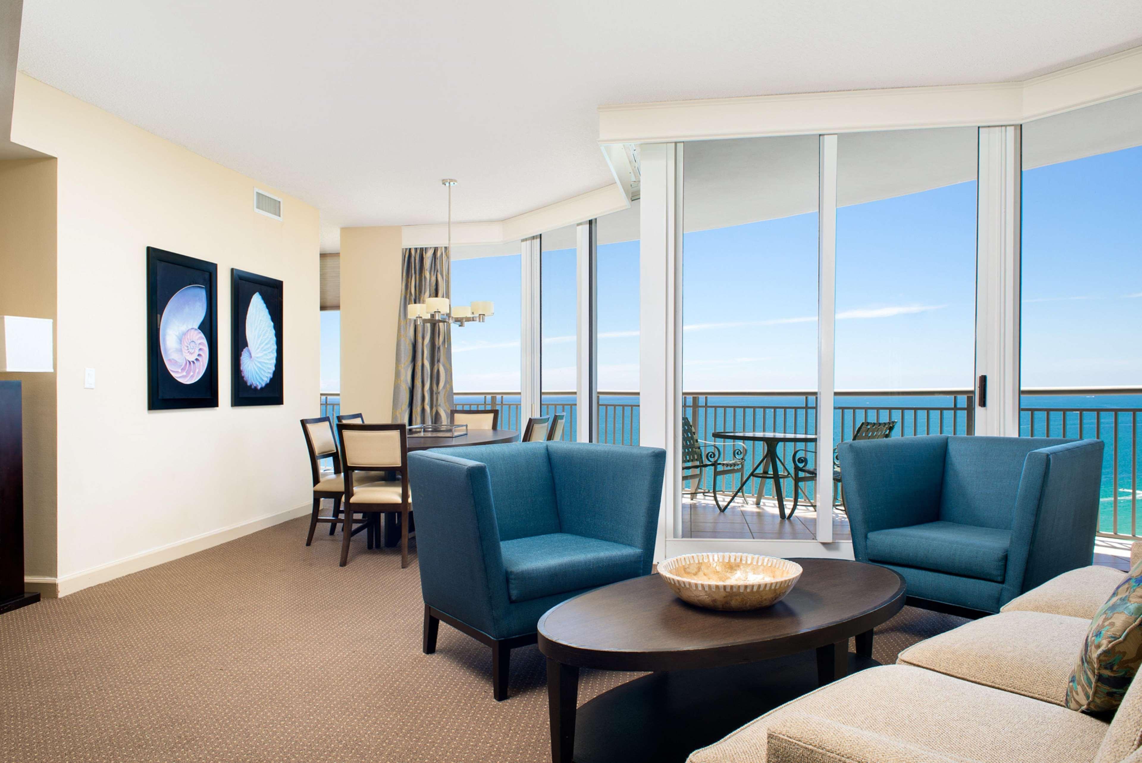 Doubletree By Hilton Ocean Point Resort - North Miami Beach Sunny Isles Beach Extérieur photo