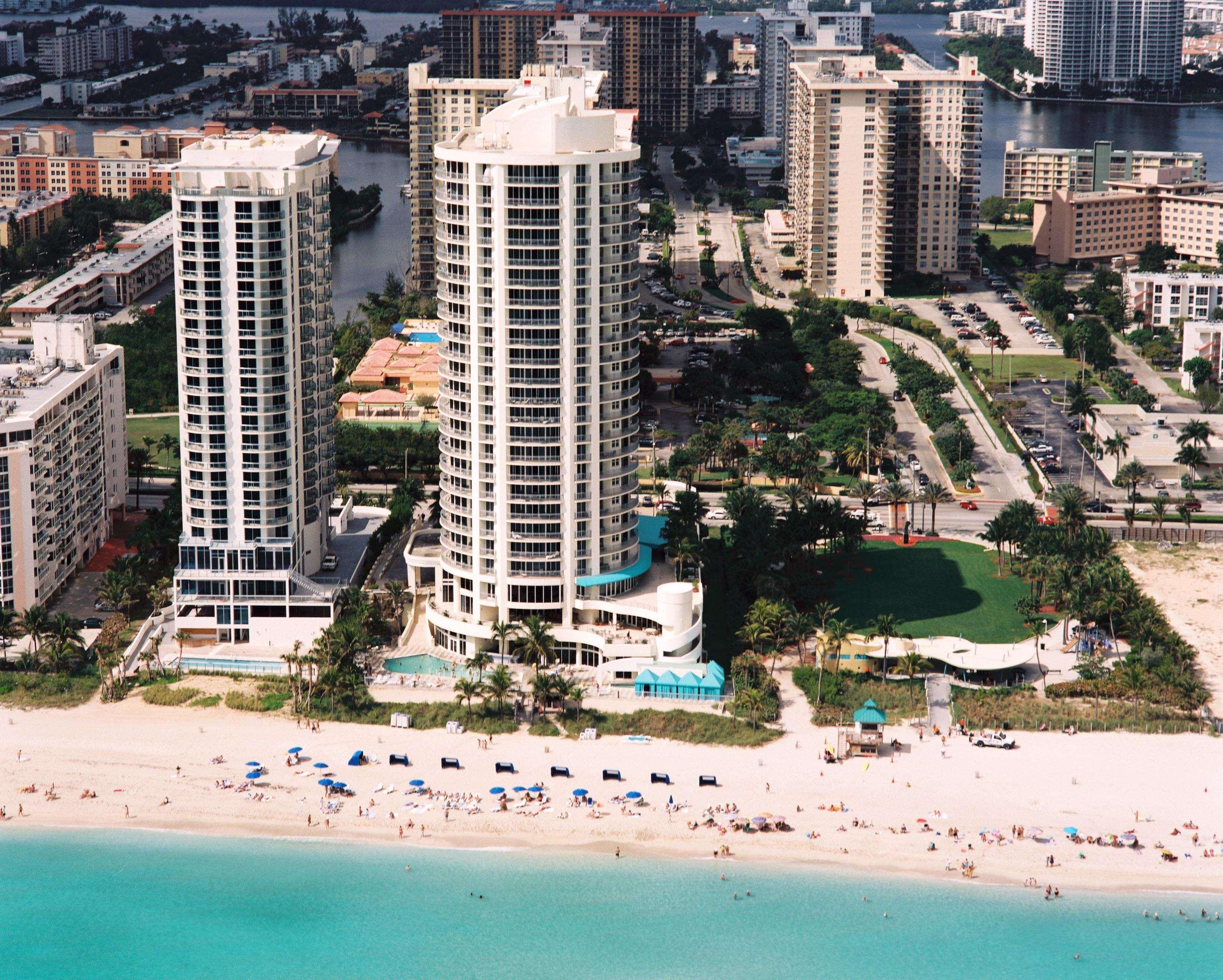 Doubletree By Hilton Ocean Point Resort - North Miami Beach Sunny Isles Beach Extérieur photo