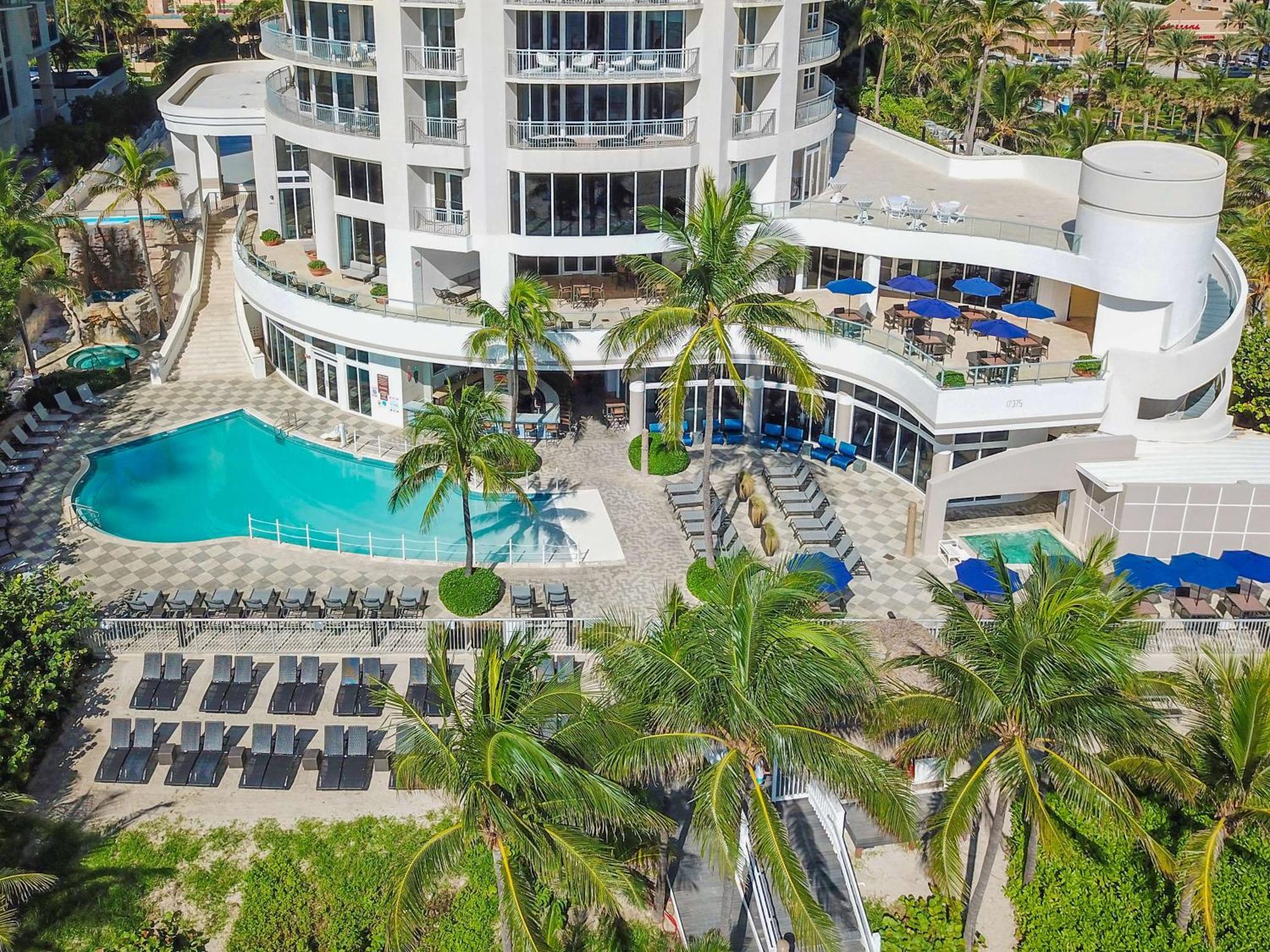 Doubletree By Hilton Ocean Point Resort - North Miami Beach Sunny Isles Beach Extérieur photo